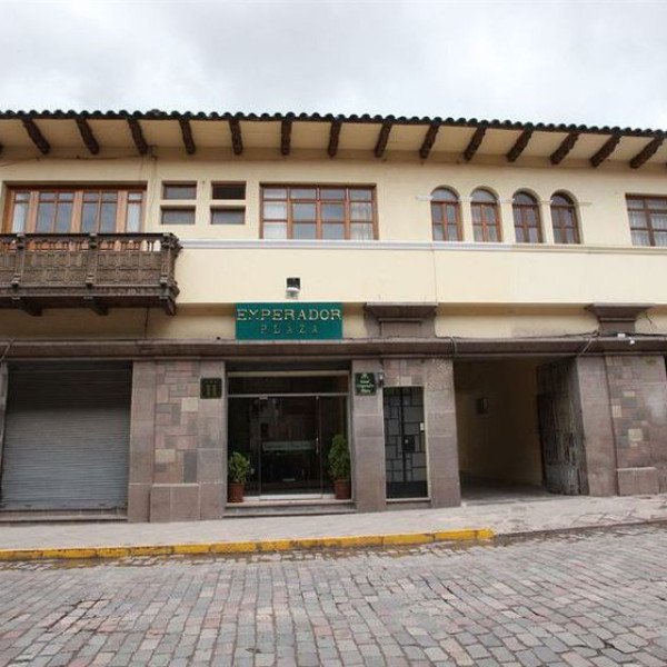 Hotel Emperador Cusco $60